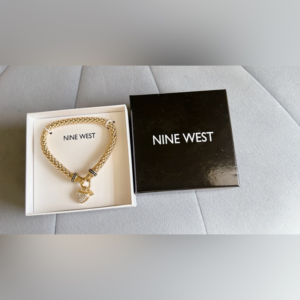 Nine West Women's Boxed Bracelet Pave Heart Stretch - Picture 2 of 5